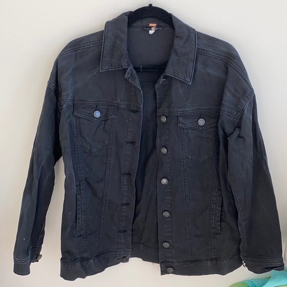 Free People denim Jacket - Picture 1 of 4